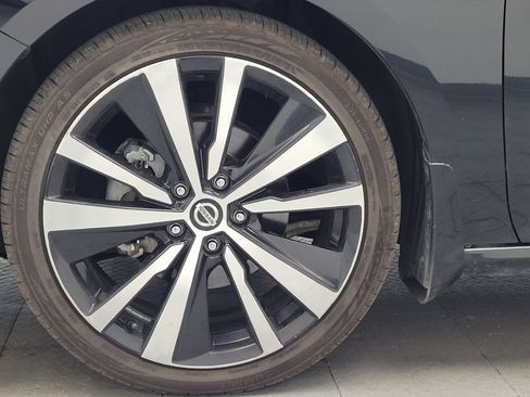 Used 2022 Nissan Altima 2.5 SR FWD image 31