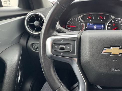 Used 2020 Chevrolet Blazer LT FWD image 27