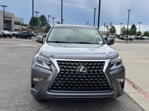 Used 2020 Lexus GX 460 Premium AWD/4WD image 3