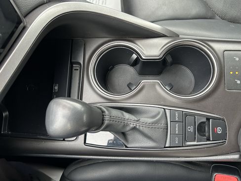 Certified 2024 Toyota Camry XSE image 32