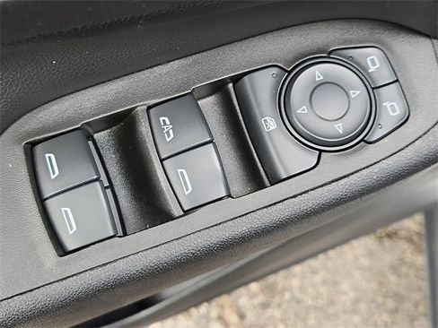 Certified 2021 Chevrolet Equinox LT image 24