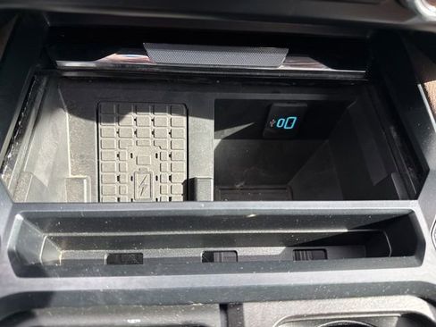 Used 2023 Ford F250 King Ranch w/ Chrome Package image 27