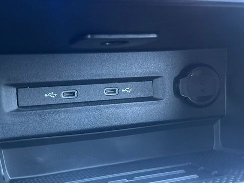 New 2026 Volkswagen Taos SE image 58