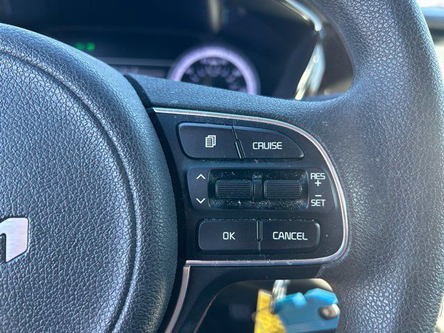 Used 2022 Kia Niro LX FWD image 12