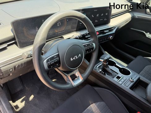 New 2026 Kia K5 LXS FWD image 11