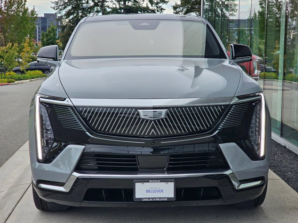 New 2026 Cadillac Escalade IQL Luxury AWD/4WD image 8
