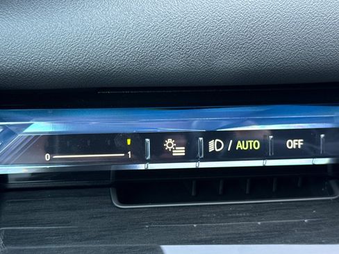 Used 2024 BMW i5 M60 w/ Executive Package image 35