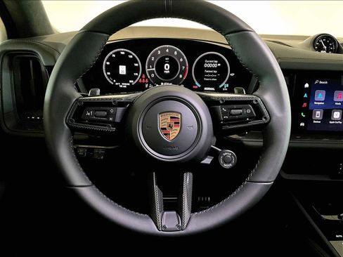 New 2026 Porsche Cayenne GTS AWD/4WD image 15