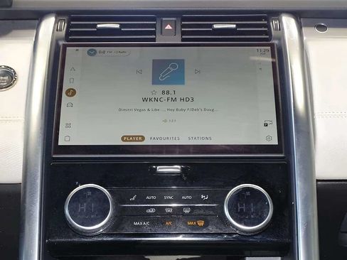 Used 2022 Land Rover Discovery HSE R-Dynamic AWD/4WD image 50