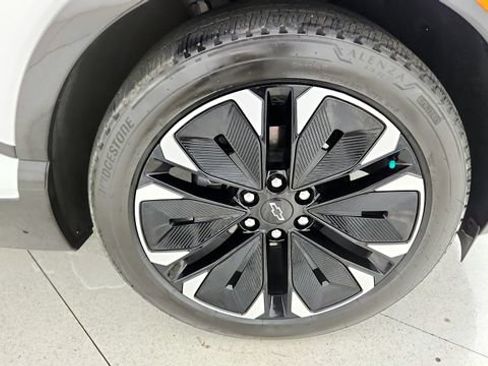 Used 2024 Chevrolet Blazer EV RS RWD image 79
