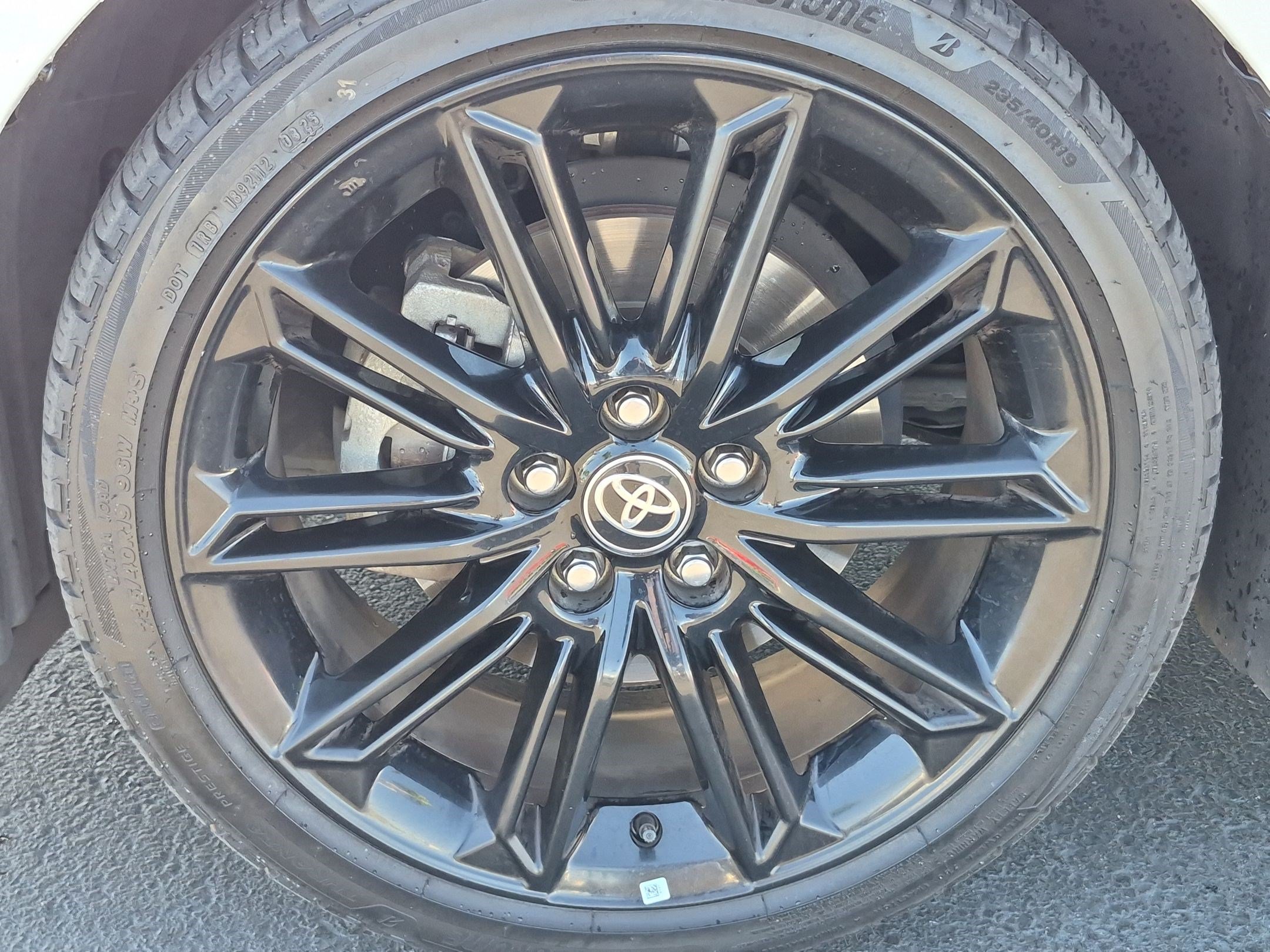 Used 2022 Toyota Avalon XSE FWD image 13