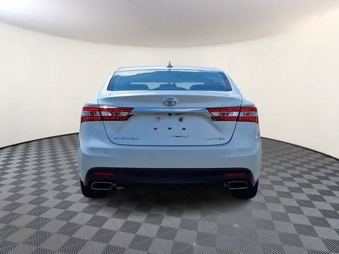 Used 2014 Toyota Avalon Limited FWD image 6