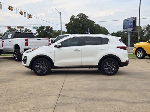 Used 2021 Kia Sportage S AWD/4WD image 3