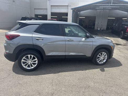 Certified 2025 Chevrolet TrailBlazer LS w/ LS Convenience Package image 11