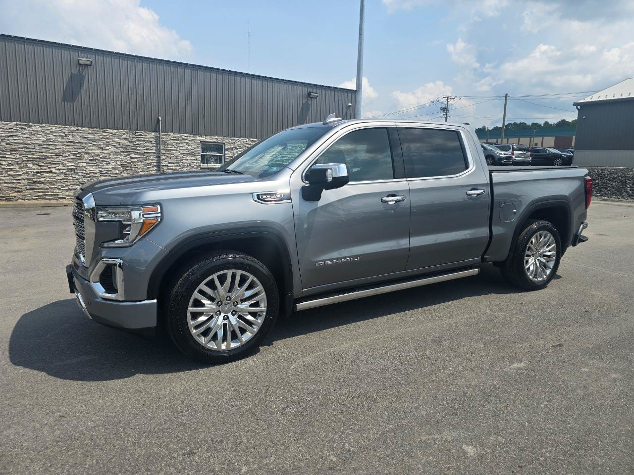 Used 2019 GMC Sierra 1500 Denali w/ Denali Ultimate Package AWD/4WD image 3