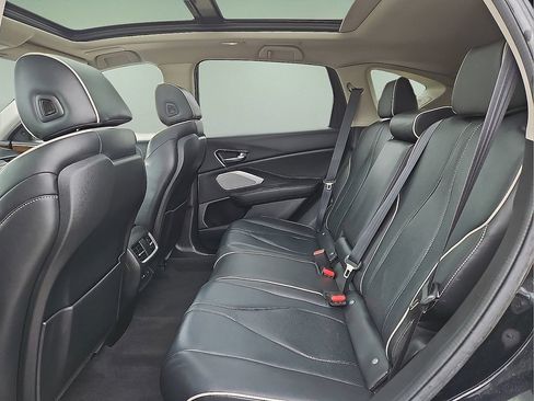 Certified 2023 Acura RDX AWD w/ Advance Package image 13