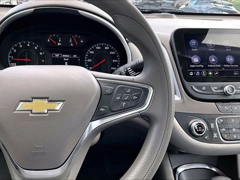 Used 2024 Chevrolet Malibu LT FWD image 12