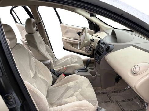 Used 2003 Saturn ION Level 3 w/ Travel Pkg FWD image 11