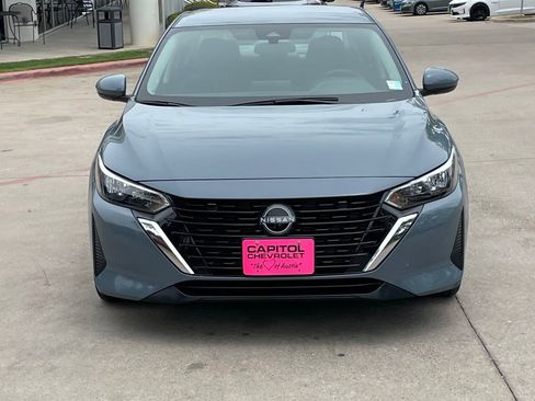 Used 2024 Nissan Sentra SV FWD image 7