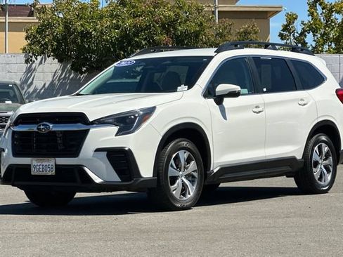 Used 2023 Subaru Ascent Premium w/ Convenience Package AWD/4WD image 8