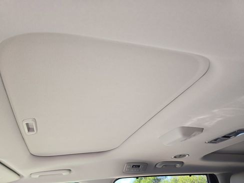 New 2026 Kia Carnival SX image 24