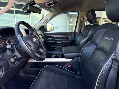 Used 2019 RAM 3500 Laramie AWD/4WD image 5