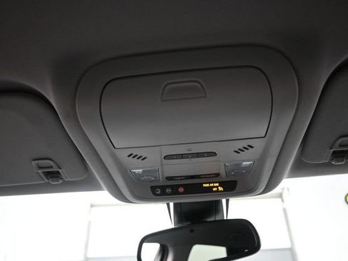 Used 2023 Chevrolet Blazer LT w/ Convenience Package FWD image 12