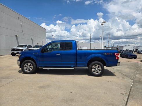 Used 2018 Ford F150 XLT w/ Equipment Group 302A Luxury AWD/4WD image 8