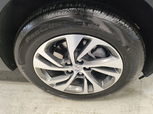 Used 2023 Buick Envision Essence image 4