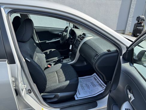 Used 2013 Toyota Corolla S FWD image 12