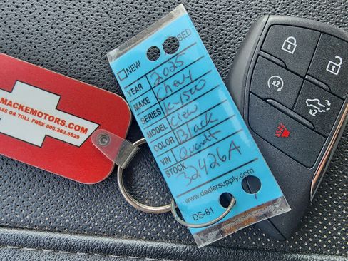 Used 2025 Chevrolet Silverado 1500 LTZ w/ Z71 Off-Road Package image 22