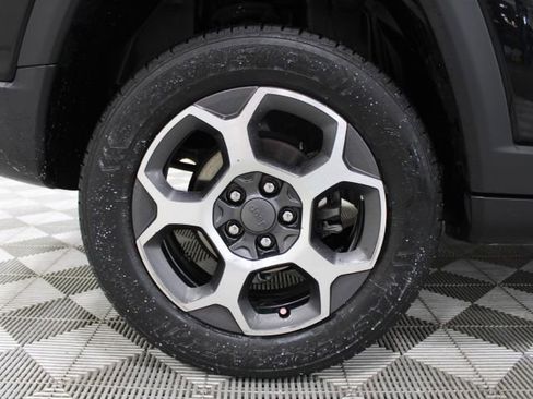 Used 2022 Jeep Compass Trailhawk w/ Trailhawk Convenience Group image 45