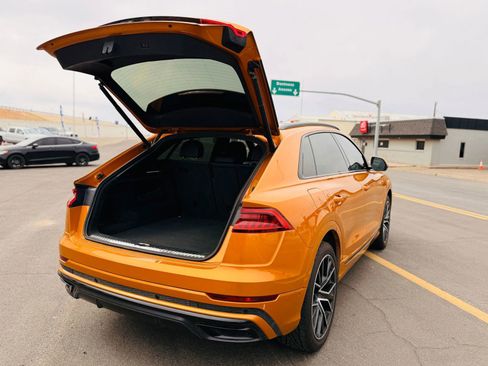 Used 2019 Audi Q8 Premium Plus w/ Premium Plus image 5