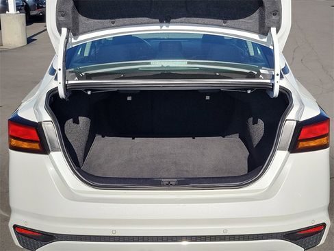 Used 2024 Nissan Altima 2.5 SV image 21