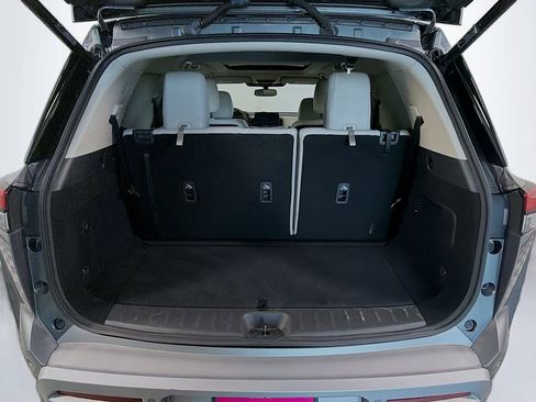Used 2022 Nissan Pathfinder SL w/ SL Premium Package FWD image 30