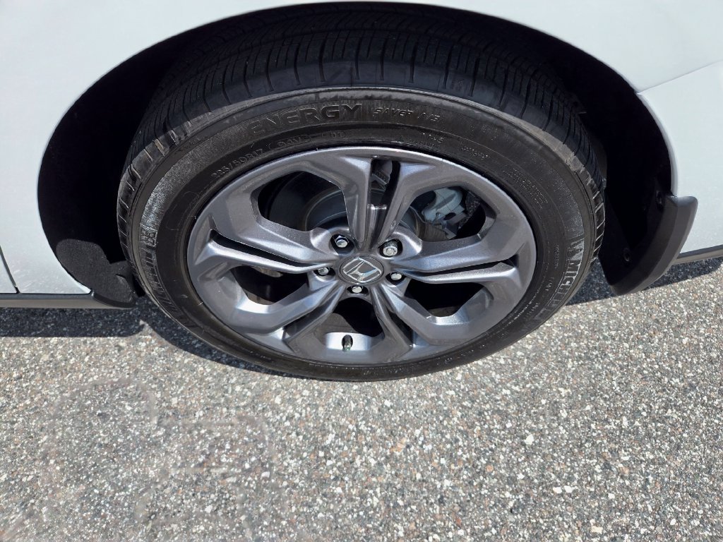Used 2023 Honda Accord EX image 14