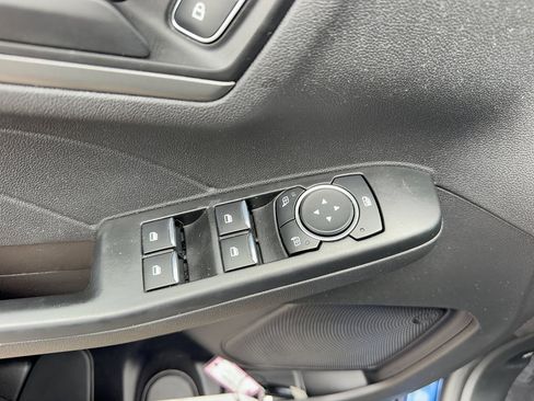 Certified 2023 Ford Escape Active AWD/4WD image 10