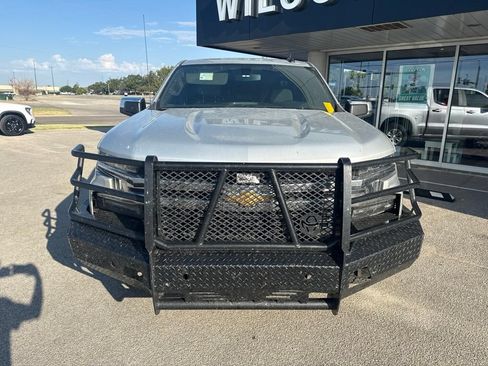 Used 2019 Chevrolet Silverado 1500 LT w/ Texas Edition AWD/4WD image 2