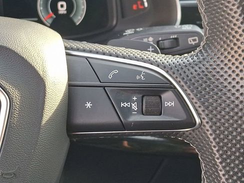 Used 2021 Audi SQ8 Prestige w/ Prestige Package image 24