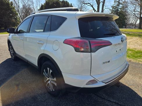 Used 2017 Toyota RAV4 LE w/ All Weather Liner Package image 5