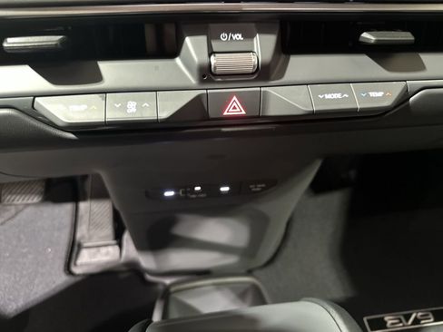 New 2026 Kia EV9 Light image 17