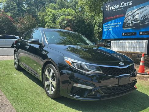 Used 2019 Kia Optima S w/ S Panoramic Sunroof Package FWD image 1