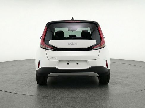 Used 2025 Kia Soul LX w/ LX Technology Package image 7