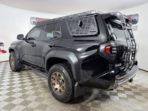 Used 2025 Toyota 4Runner Trailhunter AWD/4WD image 5