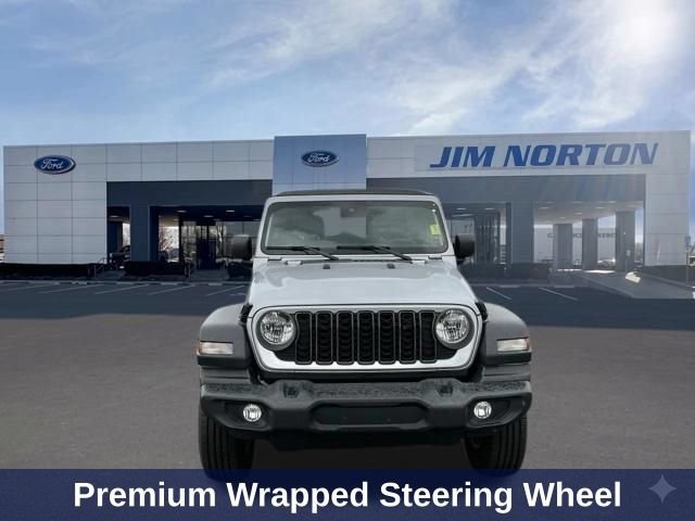 Used 2024 Jeep Wrangler Unlimited Sport AWD/4WD image 12
