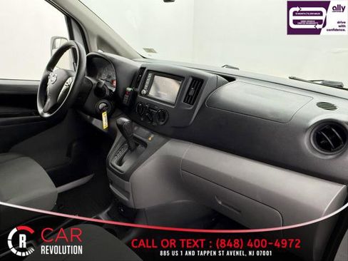 Used 2021 Nissan NV200 SV w/ Sliding Door Glass Package image 33