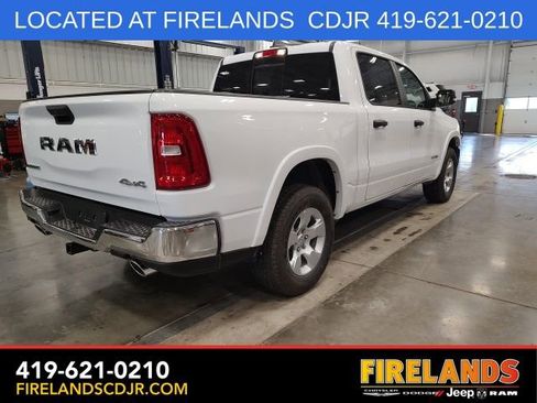 New 2026 RAM 1500 Big Horn AWD/4WD image 3