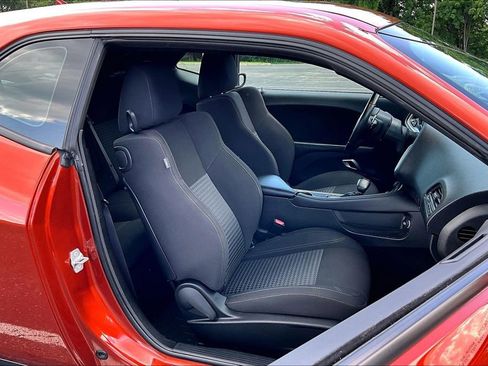 Used 2020 Dodge Challenger R/T w/ Shaker Package RWD image 29