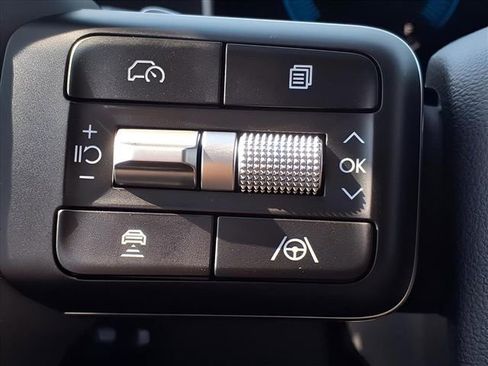 New 2026 Hyundai Santa Fe SE image 19