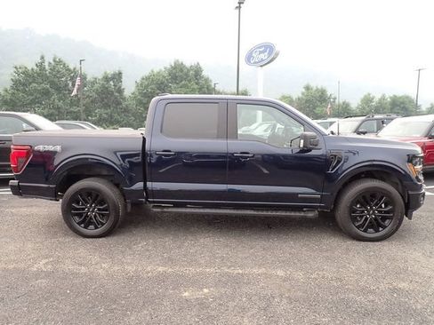 Used 2025 Ford F150 XLT w/ Equipment Group 302A MID AWD/4WD image 9